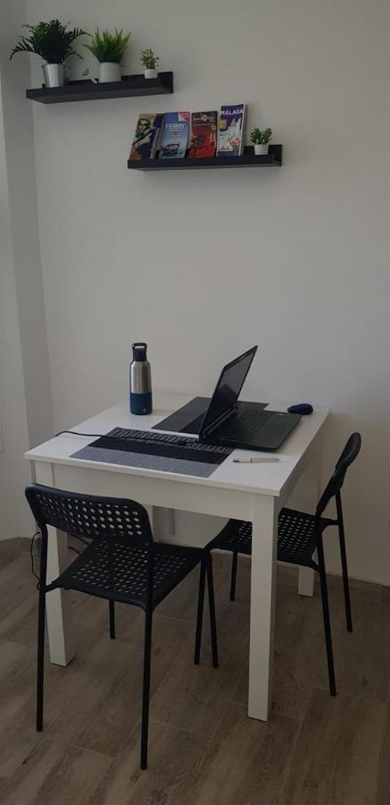 Holidays2Torremolinos Studio In Loma Del Colegial Torremolinos Close To Center With Pool, Rooftop Terrace Exterior foto