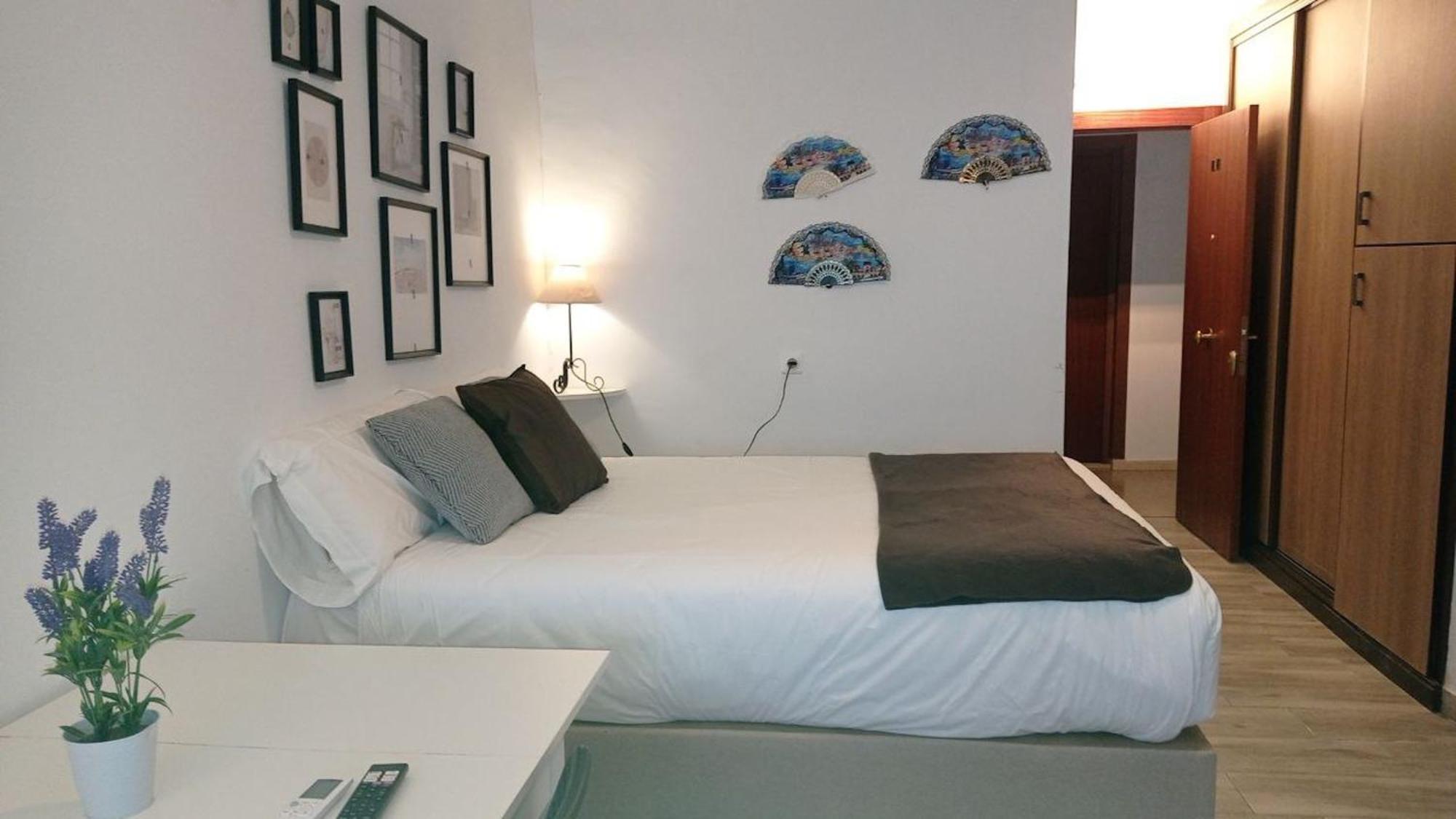 Holidays2Torremolinos Studio In Loma Del Colegial Torremolinos Close To Center With Pool, Rooftop Terrace Exterior foto
